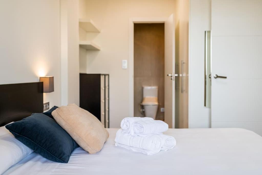 Moderno Apartamento Con Piscina Y Parking 그라나다 외부 사진